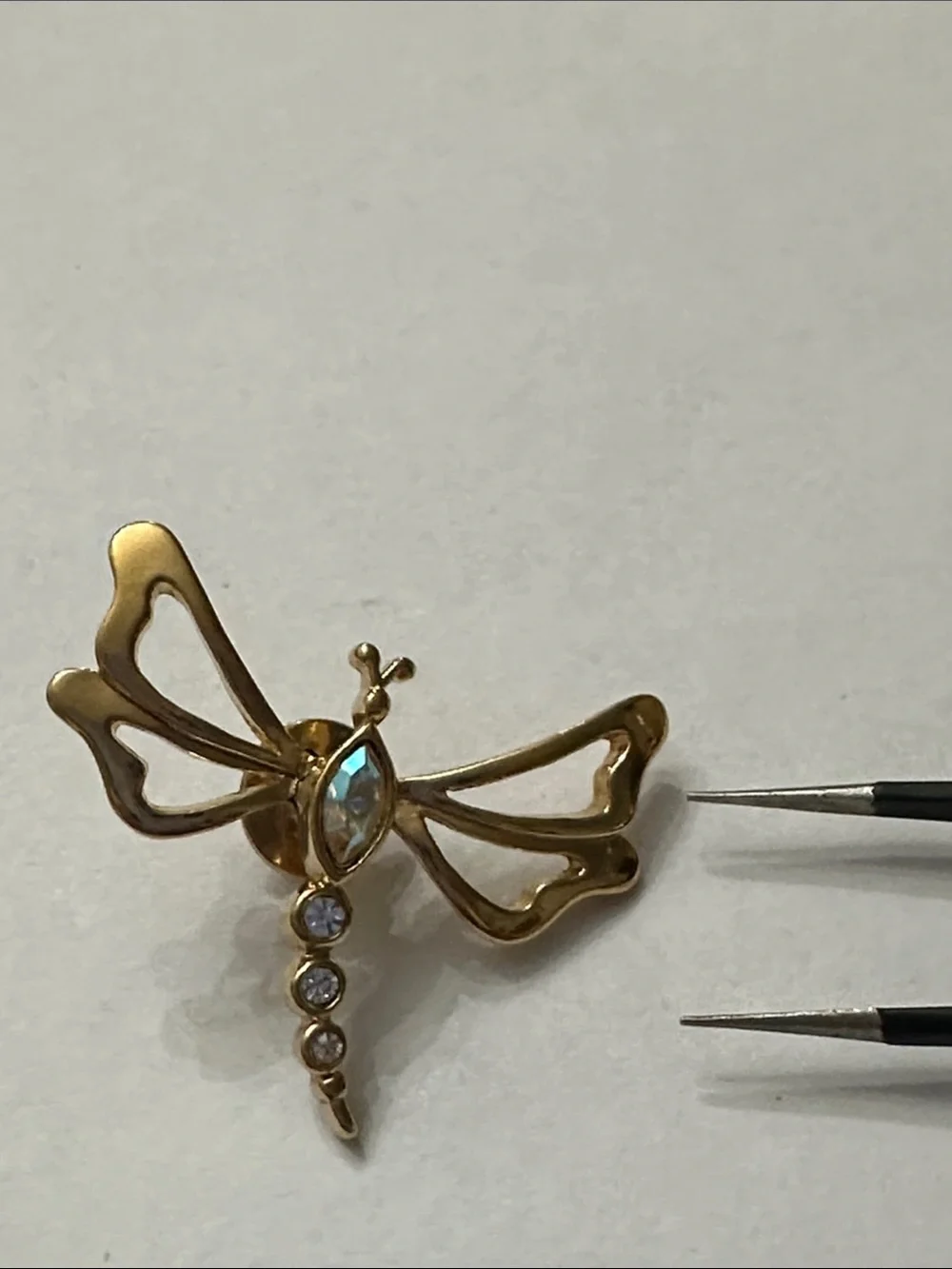 Avon Gold Tone Dragonfly Brooch with Clear Rhinestones